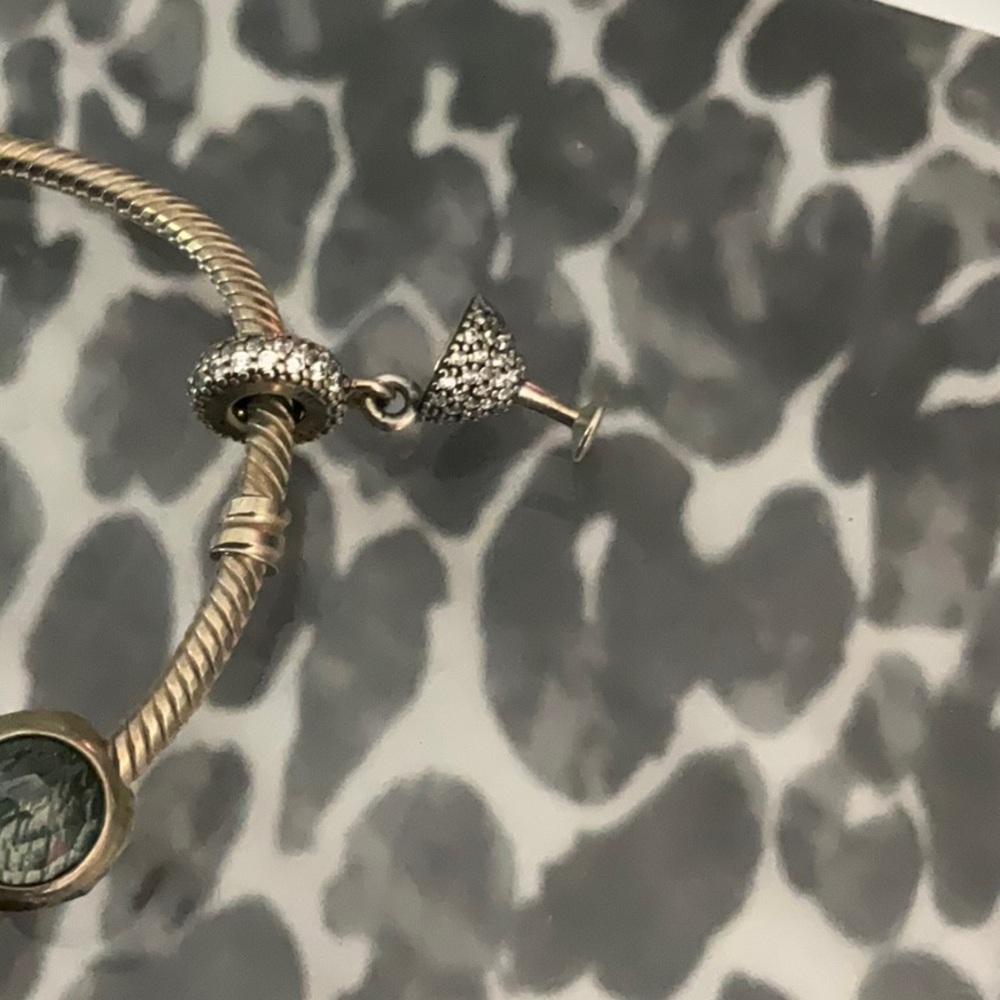 Pandora bracelet - Picture 3 of 5